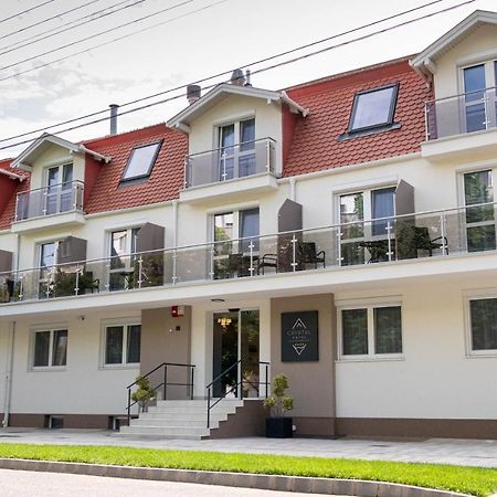 Hotel Crystal ハイデゥソボスロー エクステリア 写真